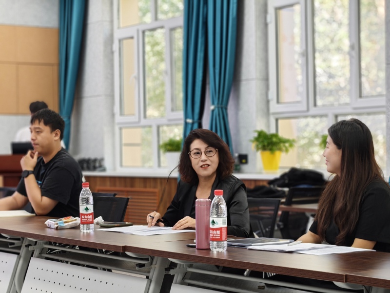 三进两联一交友|以《红旗文稿》...